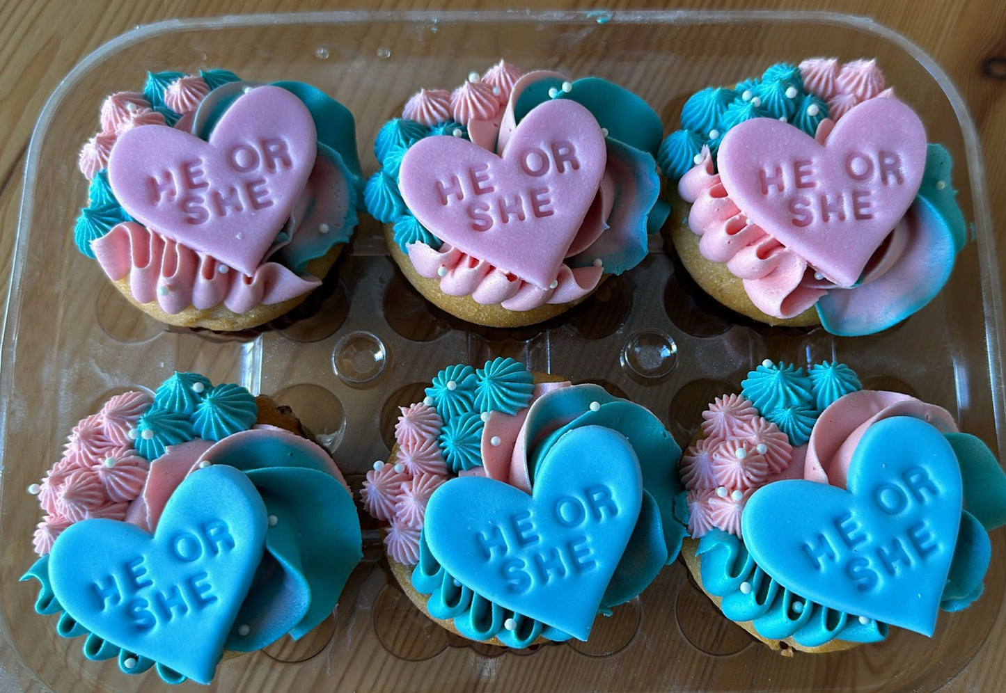 Gender Reveal Cupcakes - 12