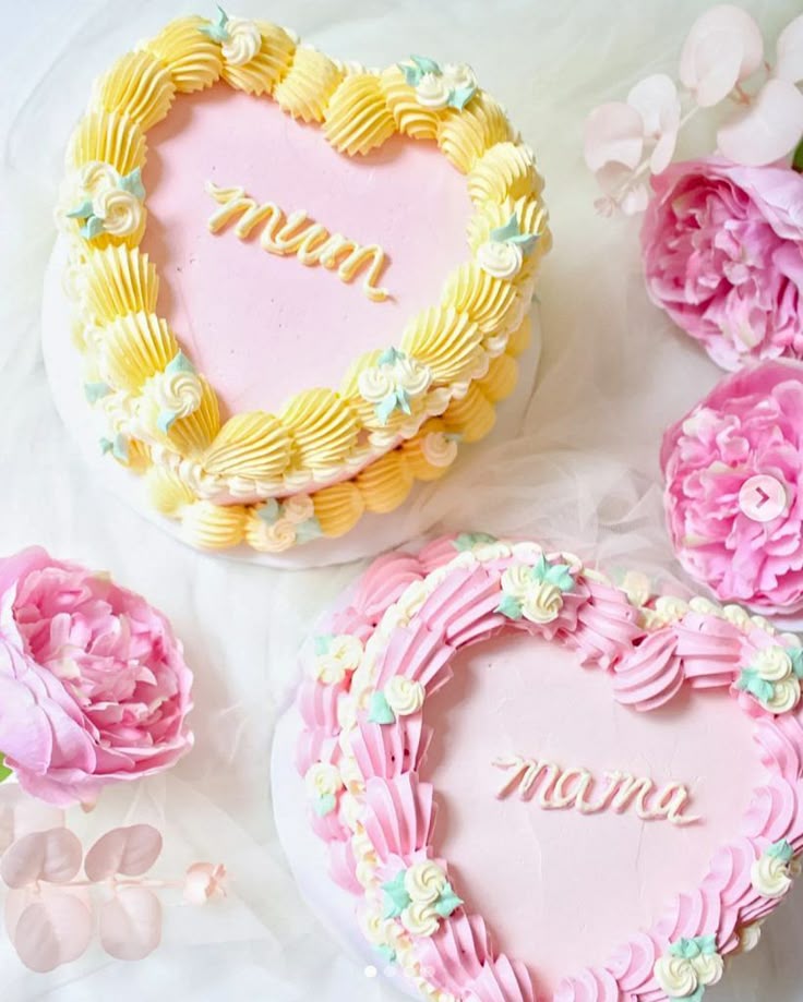 Mother days Heart Buttercream Cake