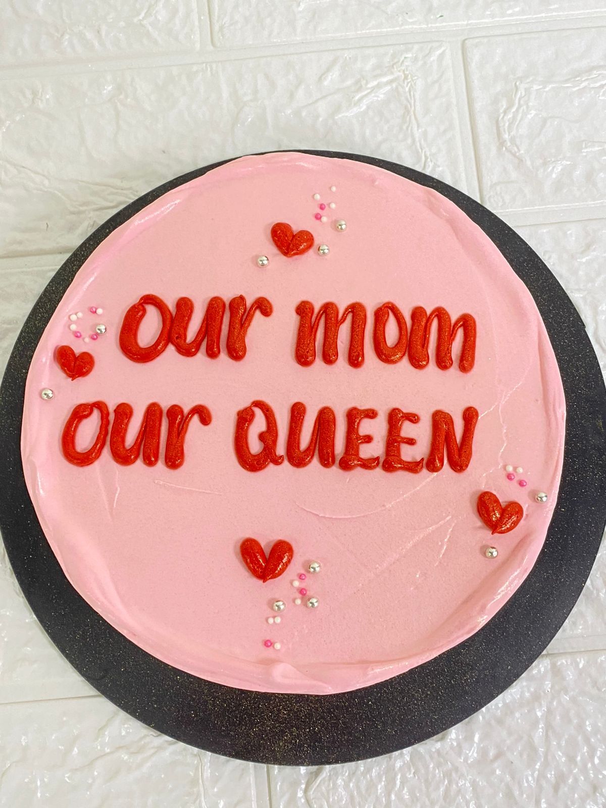 Mother days Queen Buttercream Cake