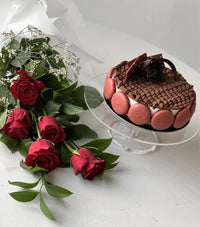 Triple Chocolate Cake with Roses